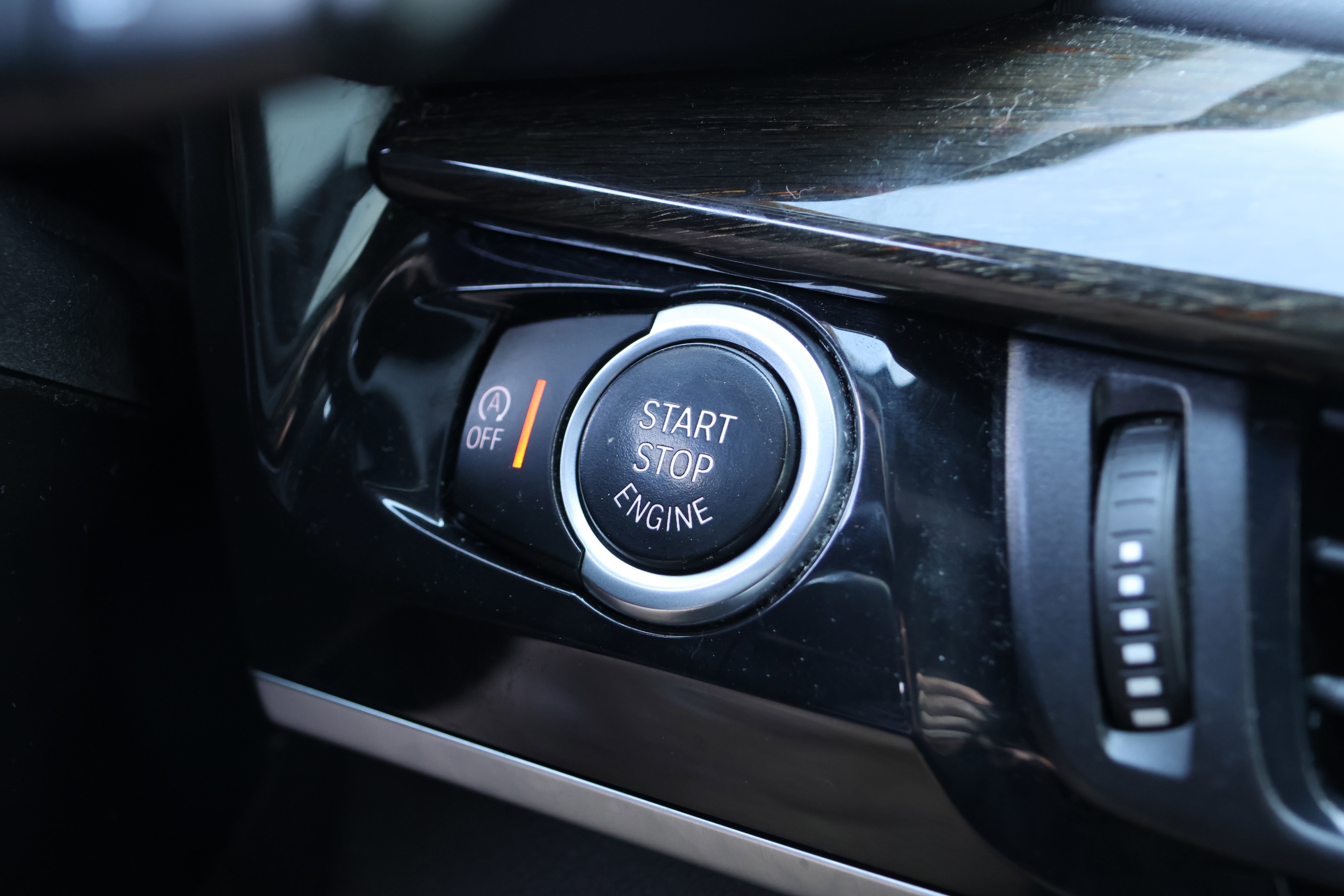 Used 2015 BMW X5 xDrive50i image 25