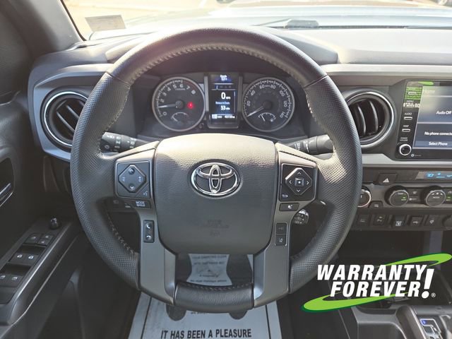 Used 2023 Toyota Tacoma TRD Sport w/ Technology Package AWD/4WD image 9