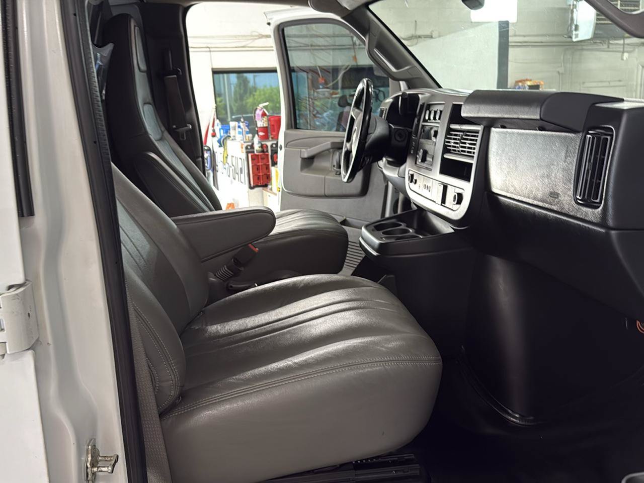 Used 2021 Chevrolet Express 2500 Extended w/ Driver Convenience Package RWD image 38