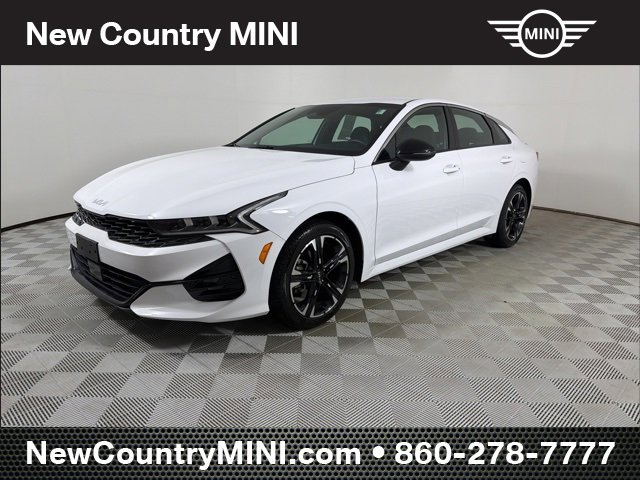 Used 2024 Kia K5 GT-Line w/ GT-Line Premium Package image 3