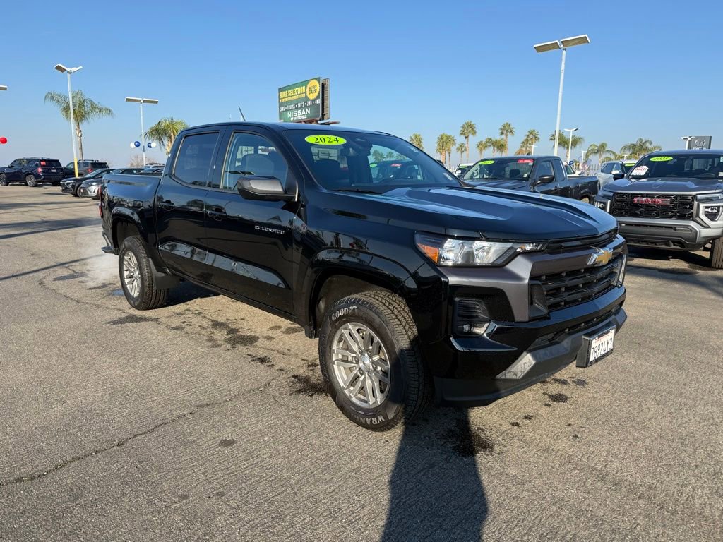 Used 2024 Chevrolet Colorado LT w/ LT Convenience Package image 1