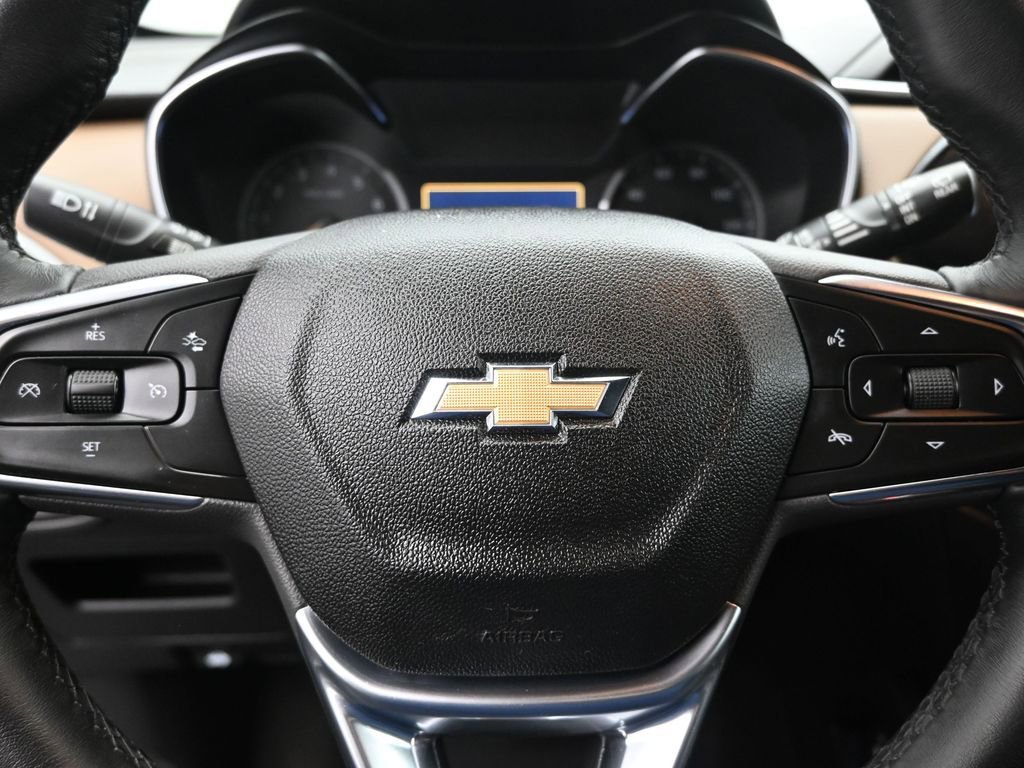 Used 2021 Chevrolet TrailBlazer ACTIV w/ Technology Package image 12