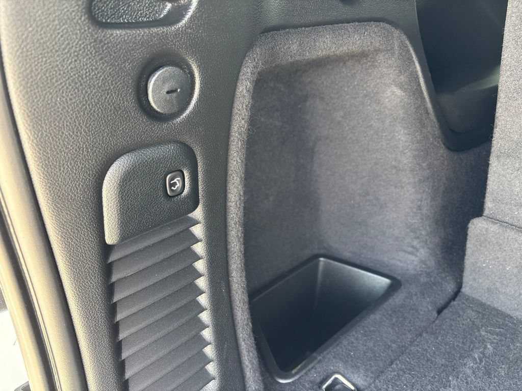 Used 2023 Dodge Durango R/T w/ Hemi Orange Plus Package AWD/4WD image 24