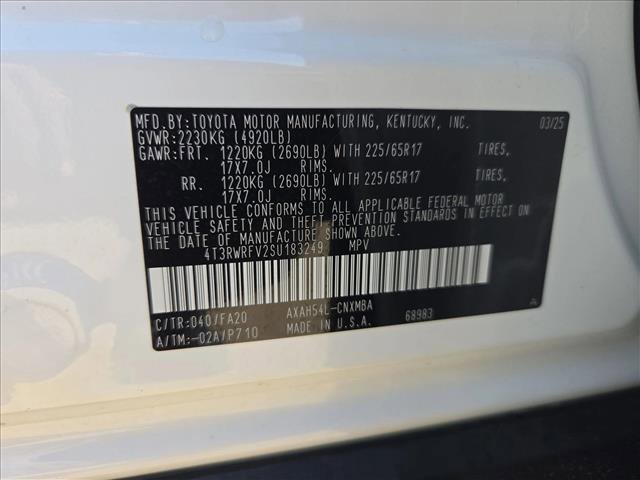 Used 2025 Toyota RAV4 XLE image 24