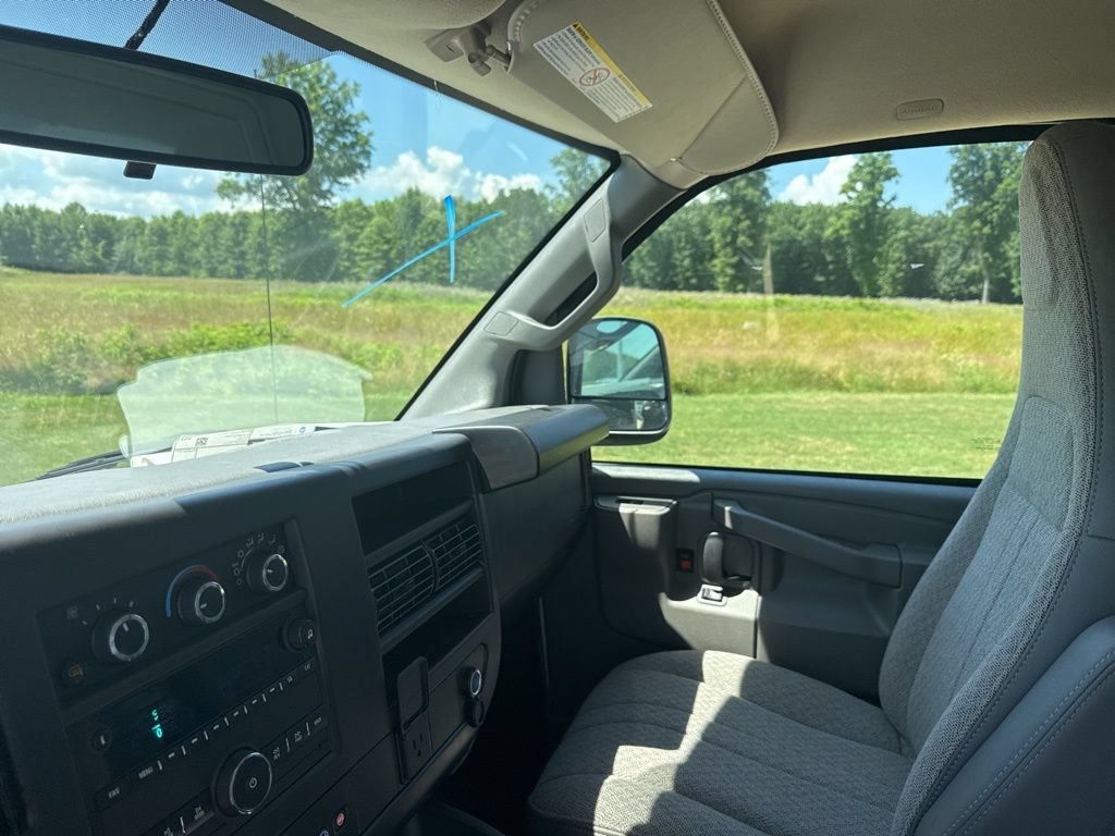 New 2025 Chevrolet Express 2500 w/ Driver Convenience Package RWD image 12