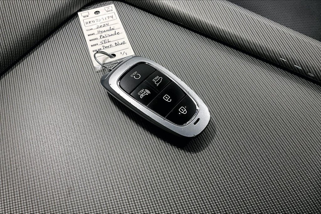 Used 2024 Hyundai Palisade SEL AWD/4WD image 12