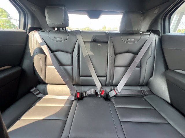 Used 2025 Cadillac XT4 Premium Luxury FWD image 15