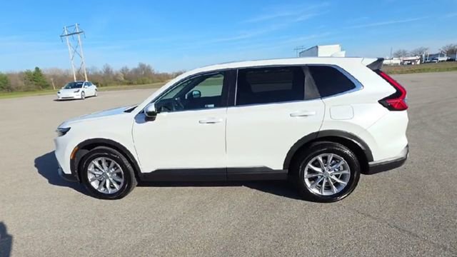 Used 2025 Honda CR-V EX image 7