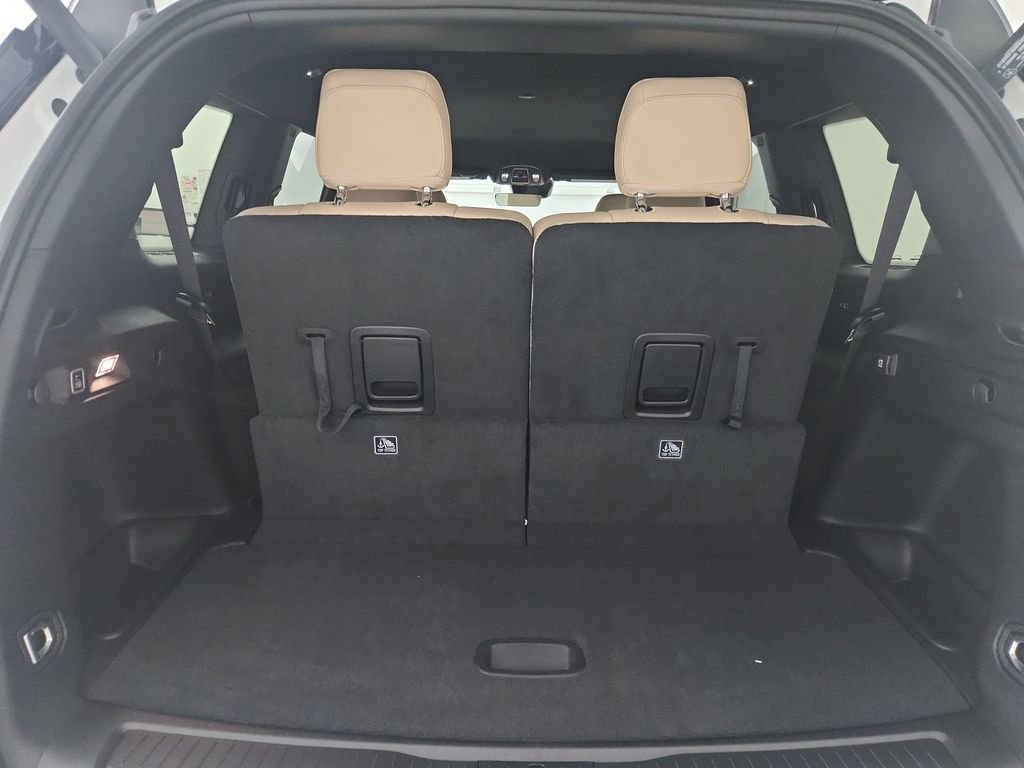 New 2025 Jeep Grand Cherokee L Limited w/ Trailer Tow Package image 33