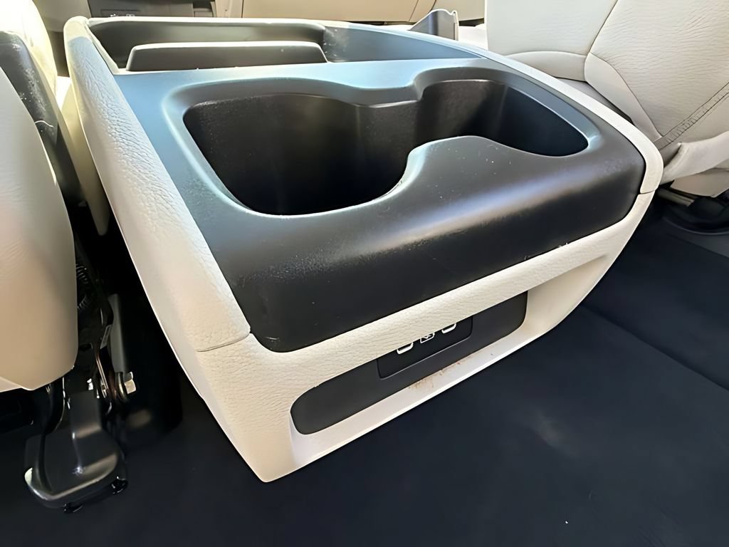 Used 2025 Honda Odyssey EX-L image 29