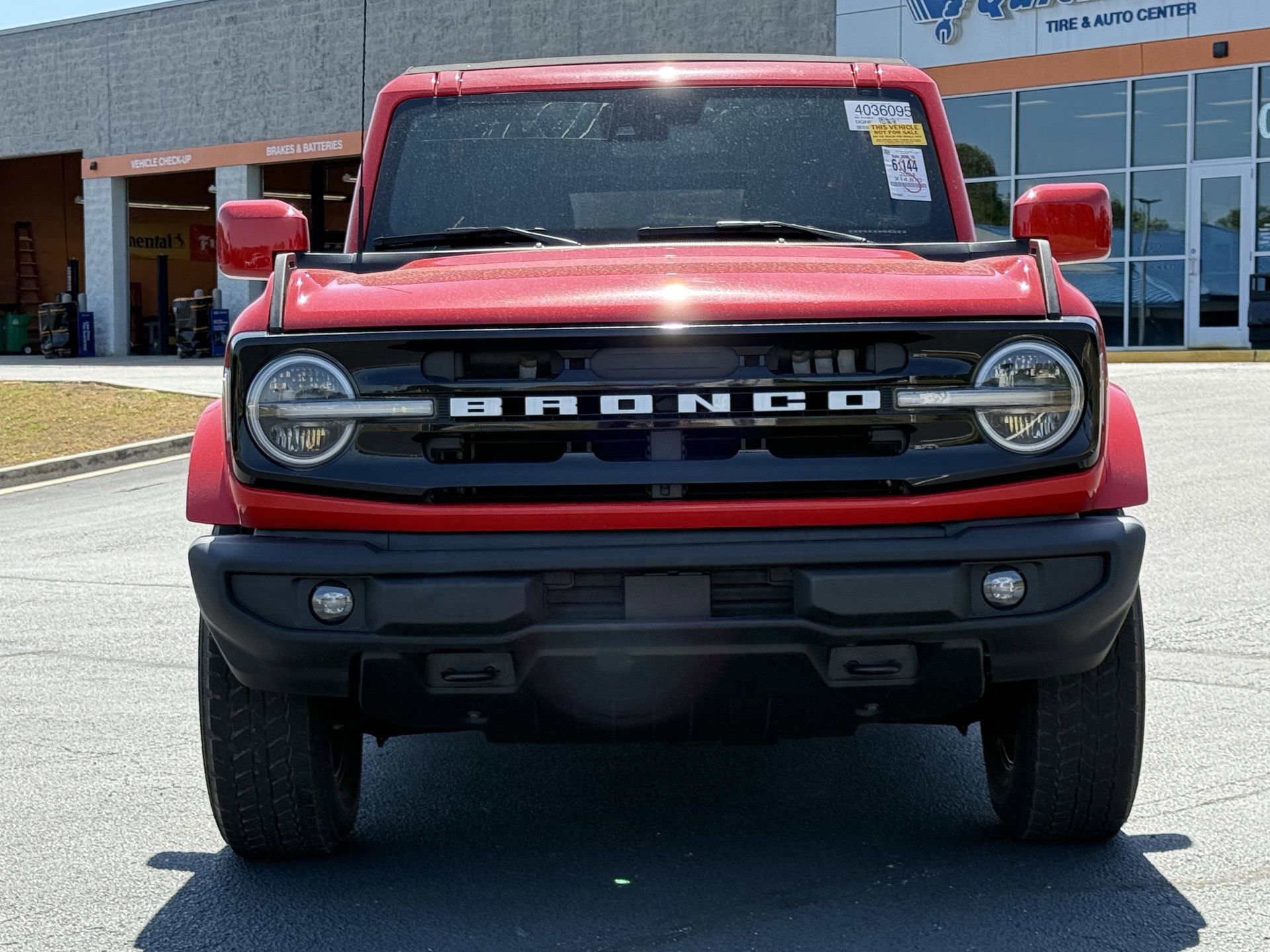 Certified 2024 Ford Bronco Outer Banks AWD/4WD image 22