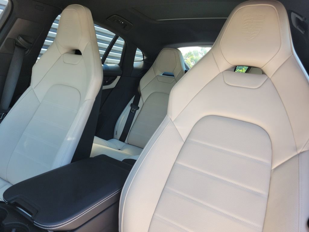 New 2025 Porsche Panamera image 5