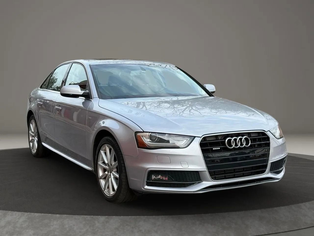 Used 2015 Audi A4 2.0T Premium w/ Audi MMI Navigation AWD/4WD image 3