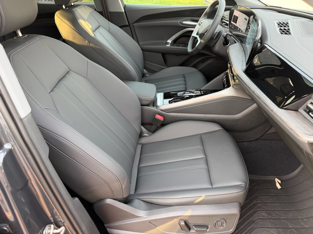 New 2026 Audi Q5 2.0T AWD/4WD image 9