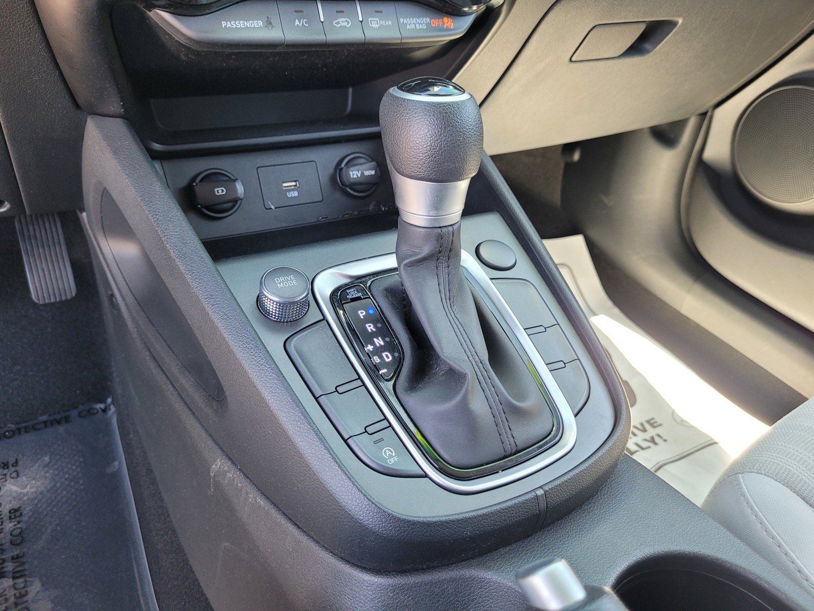 Used 2022 Hyundai Kona SEL w/ Cargo Package FWD image 20