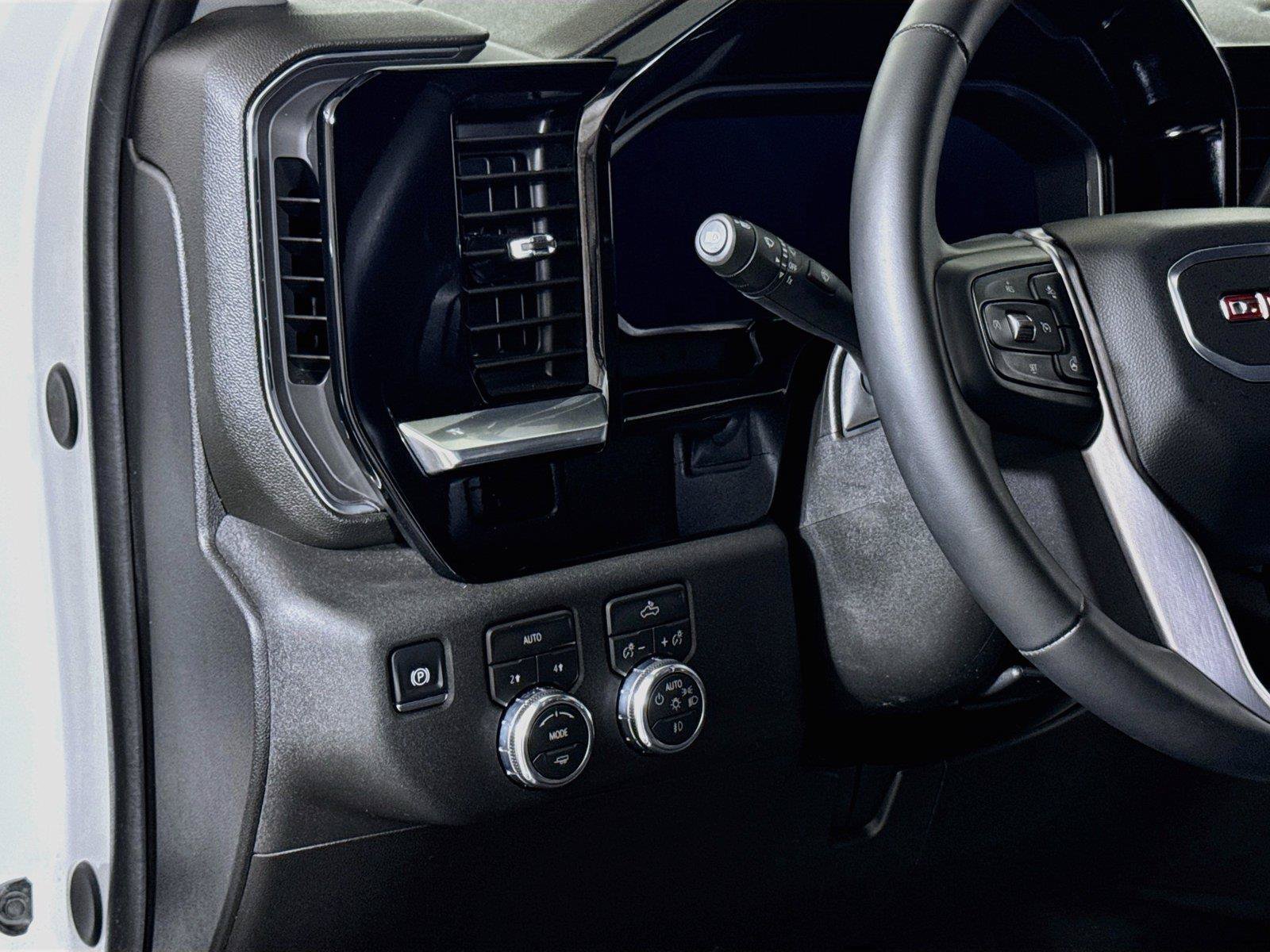Certified 2026 GMC Sierra 1500 Elevation AWD/4WD image 8