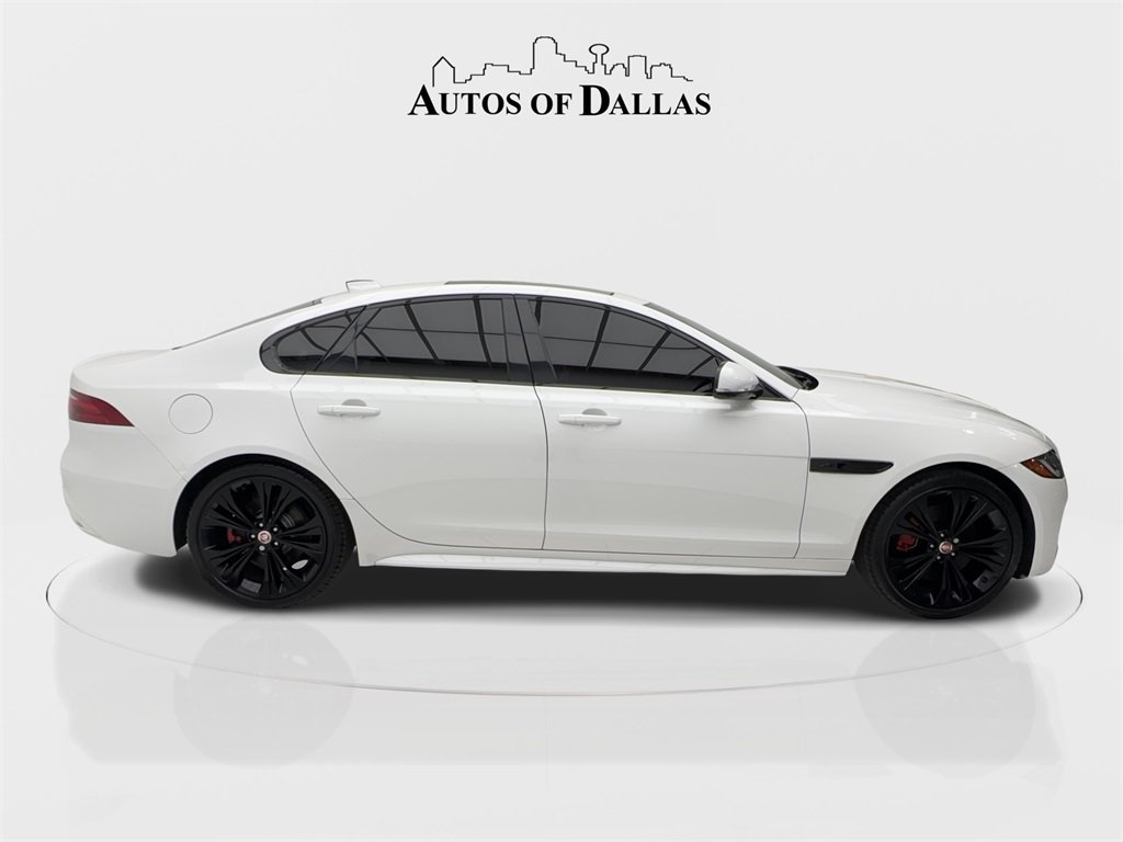 Used 2022 Jaguar XF R-Dynamic SE image 7