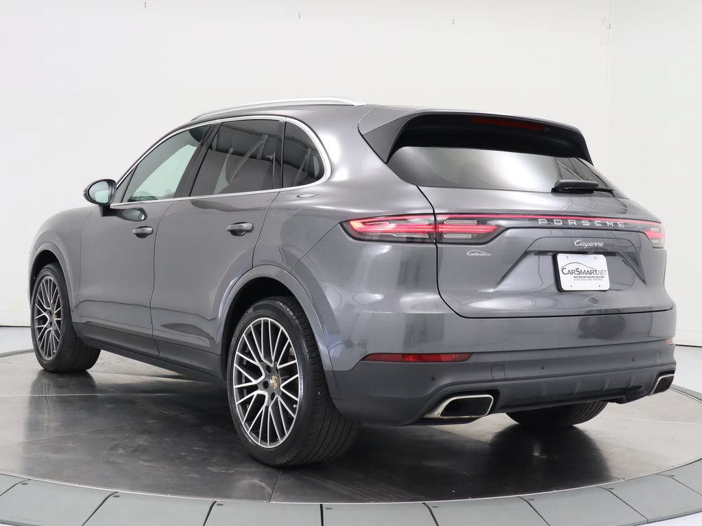 Used 2023 Porsche Cayenne AWD/4WD image 3