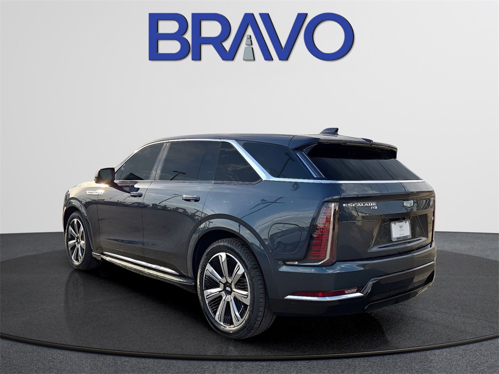 New 2026 Cadillac Escalade IQ Luxury 1 w/ LPO, Floor Liner Package image 5