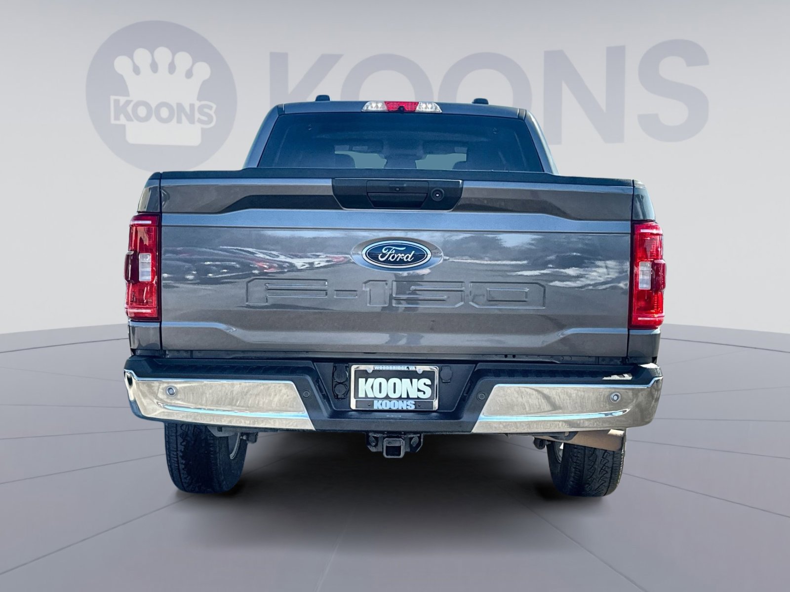 Used 2022 Ford F150 XL w/ Trailer Tow Package image 5