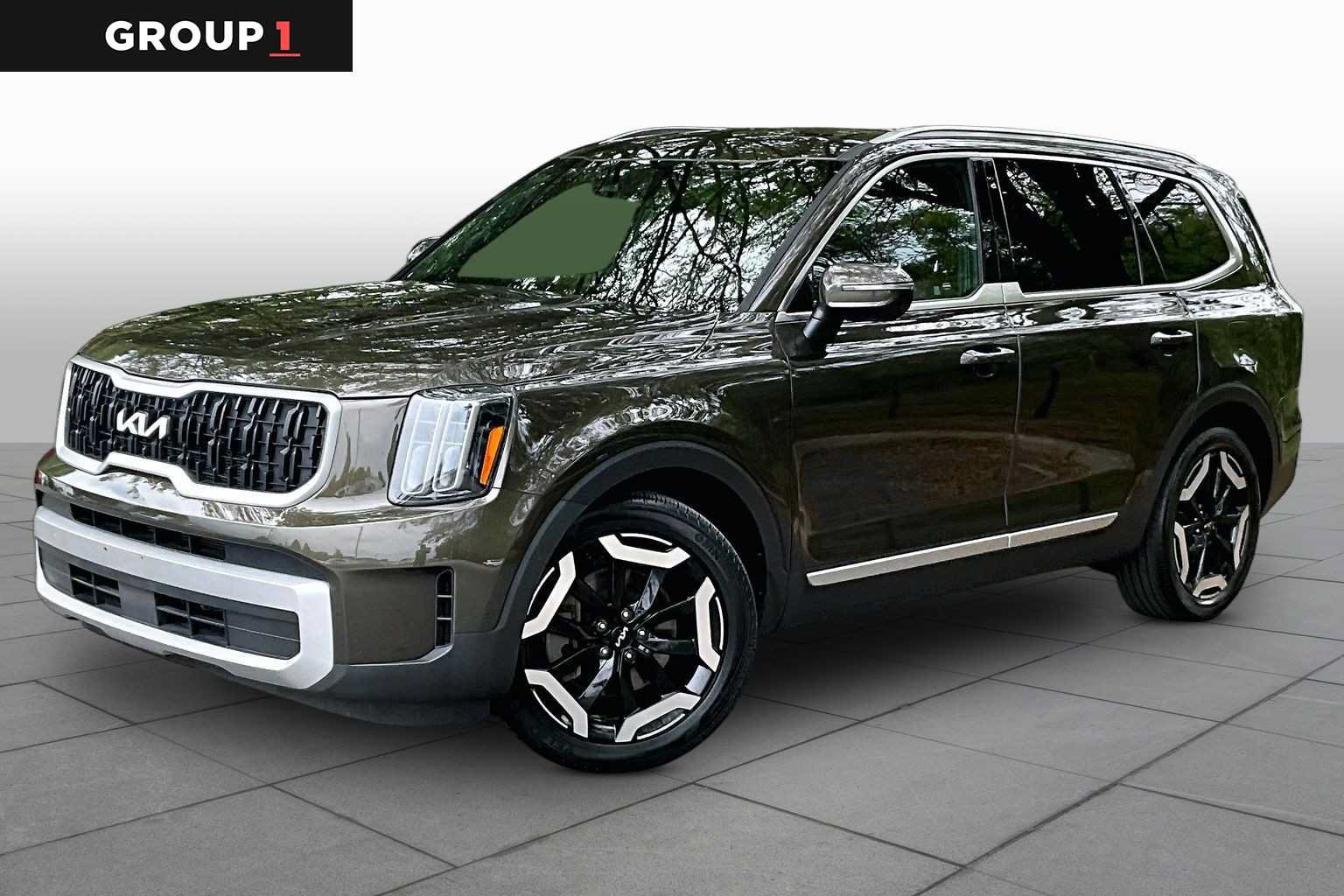 Used 2024 Kia Telluride EX