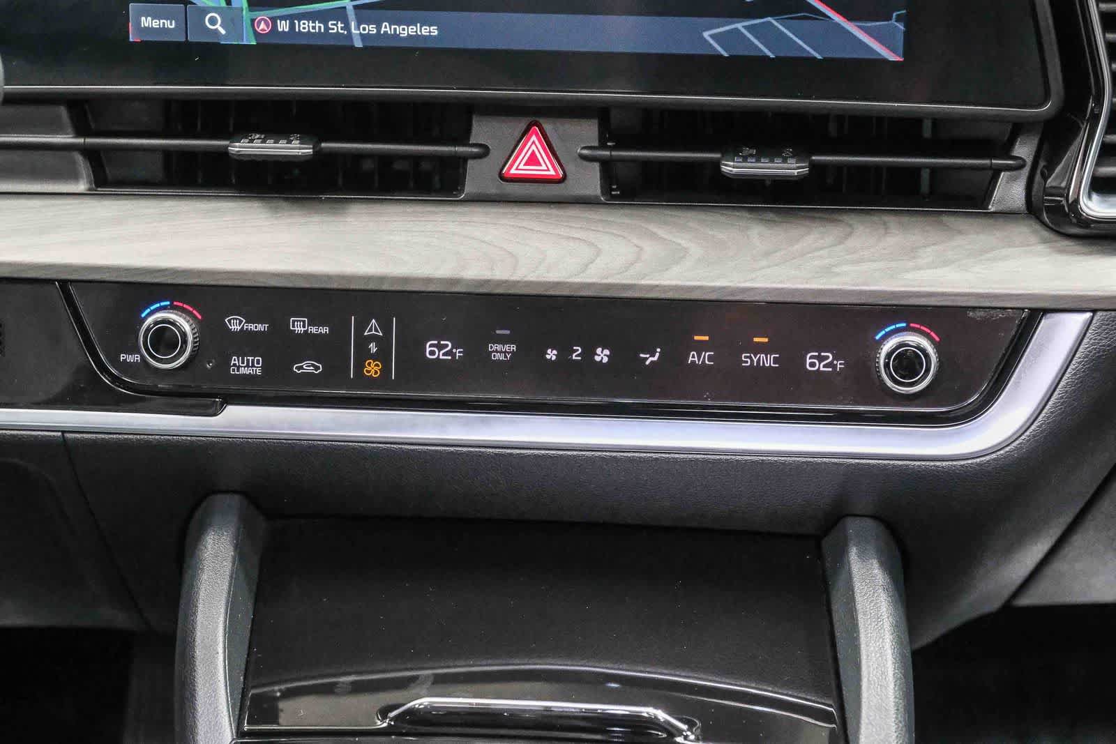 Used 2025 Kia Sportage X-Line AWD/4WD image 17