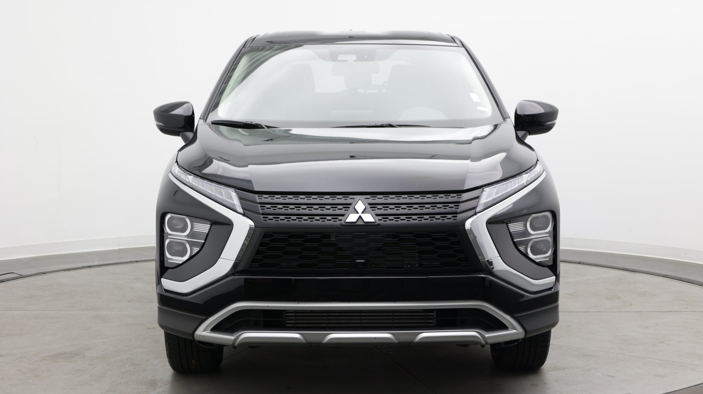 Used 2026 Mitsubishi Eclipse Cross SE AWD/4WD image 2