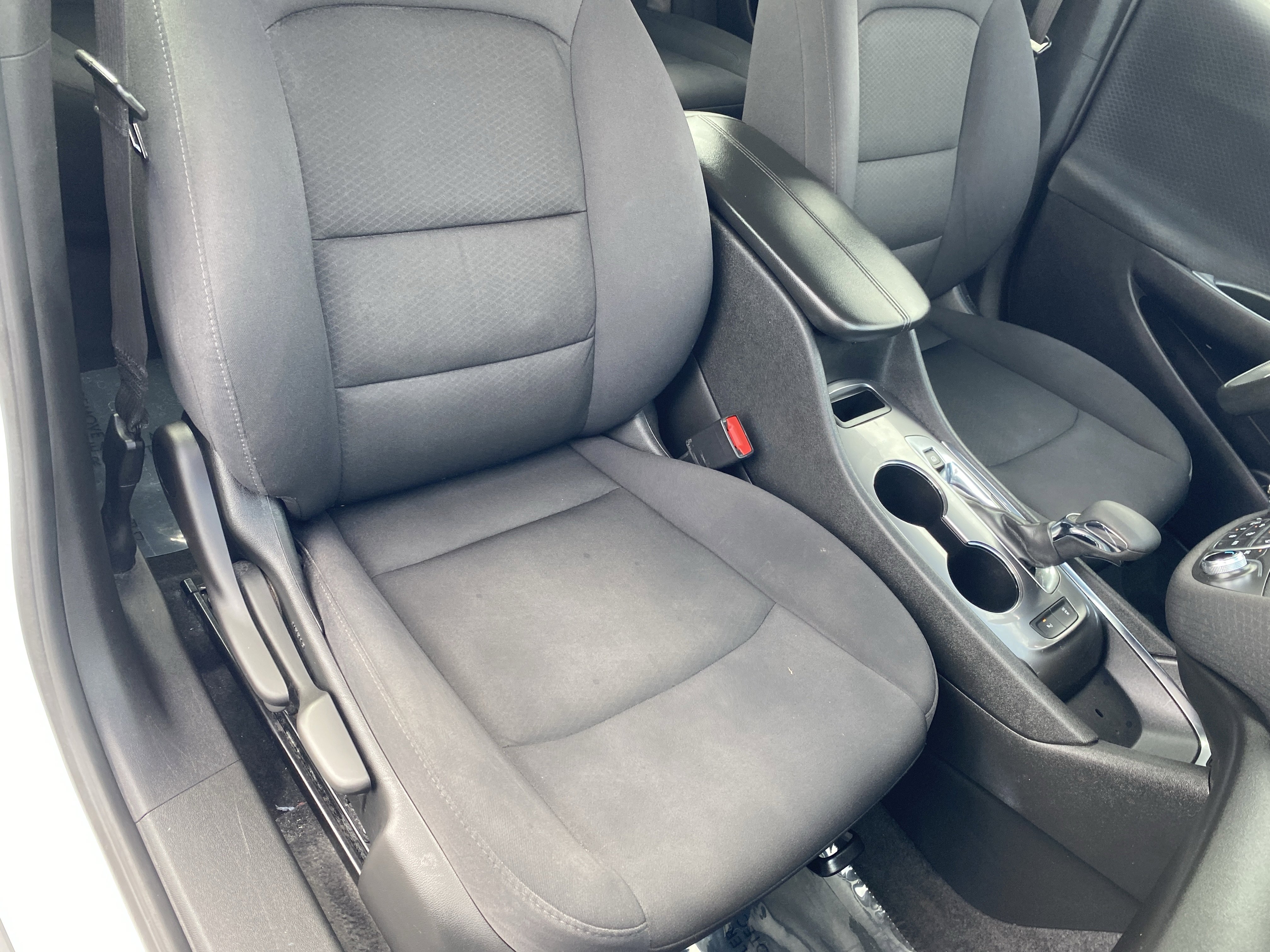 Used 2024 Chevrolet Malibu LT image 8