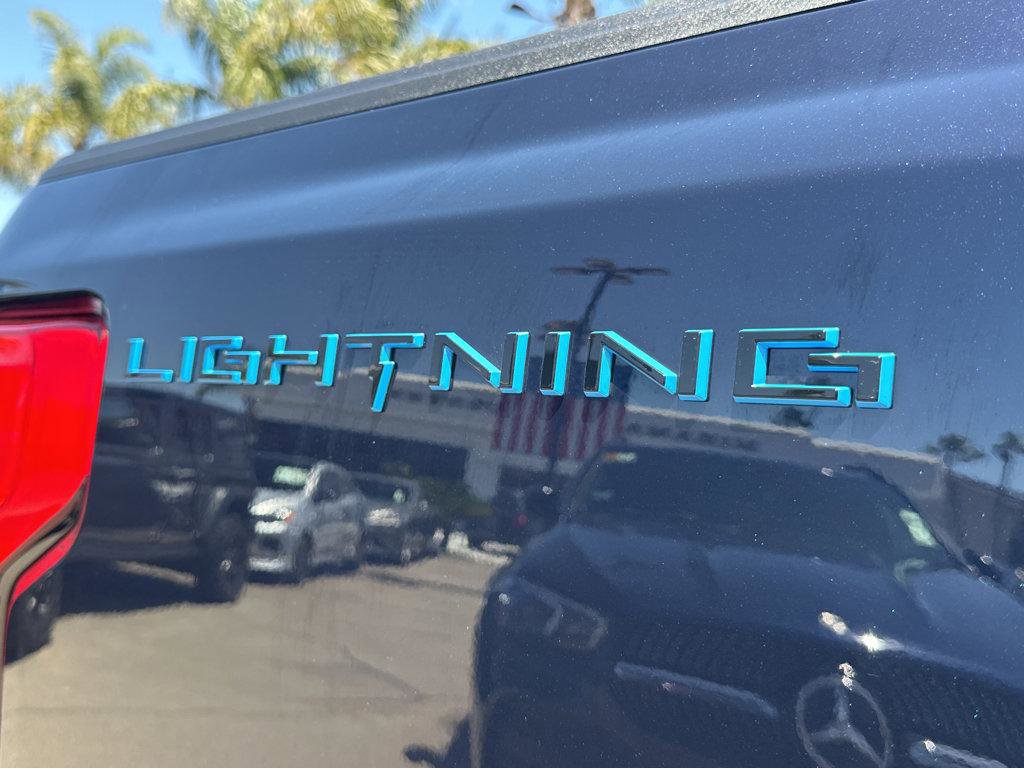 Used 2024 Ford F150 Lightning Lariat AWD/4WD image 43