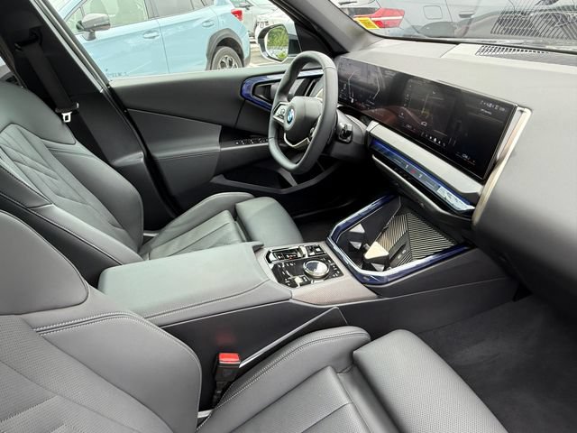 Used 2025 BMW X3 xDrive30i w/ Convenience Package AWD/4WD image 24