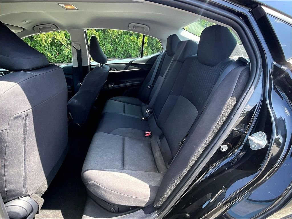 Used 2025 Toyota Camry LE FWD image 15