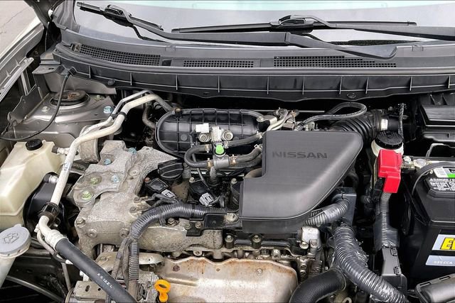 Used 2012 Nissan Rogue SL image 32