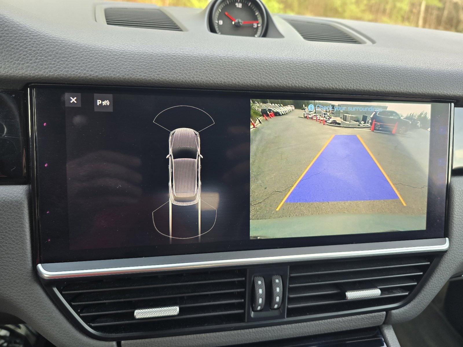 Used 2019 Porsche Cayenne image 19