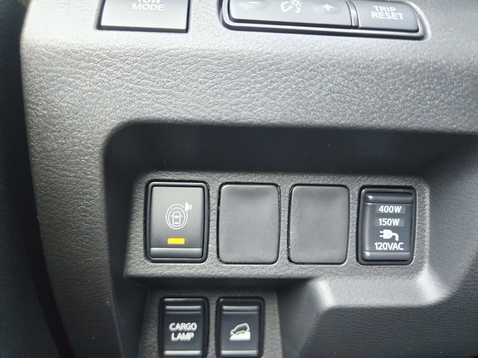 Used 2025 Nissan Frontier PRO-4X w/ Pro Convenience Package AWD/4WD image 37