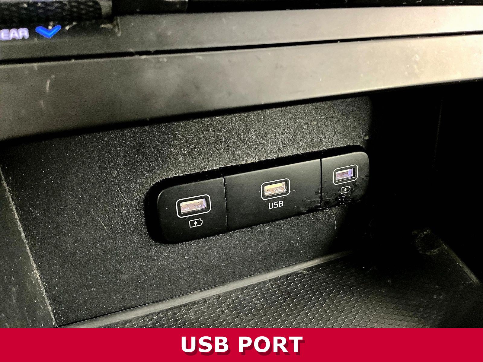 Certified 2022 Kia Carnival LX FWD image 16