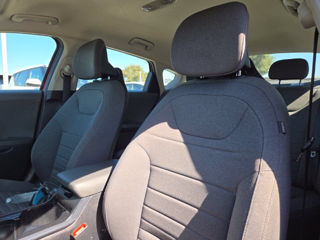 Certified 2025 Kia K4 EX FWD image 12