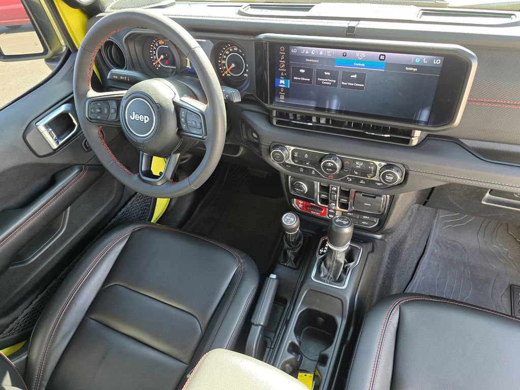 Used 2024 Jeep Wrangler Unlimited Rubicon image 11