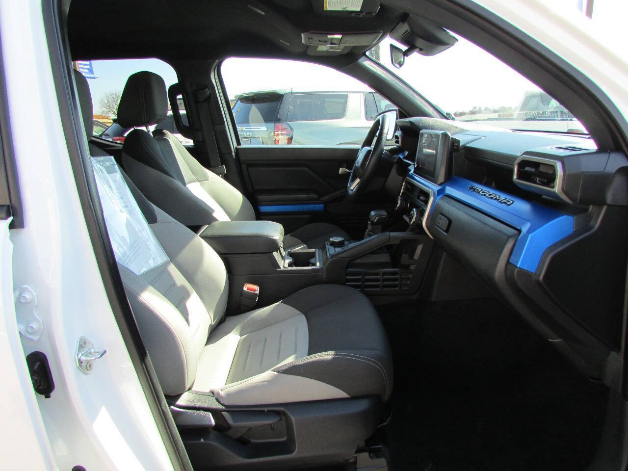 Used 2024 Toyota Tacoma TRD Sport RWD image 21