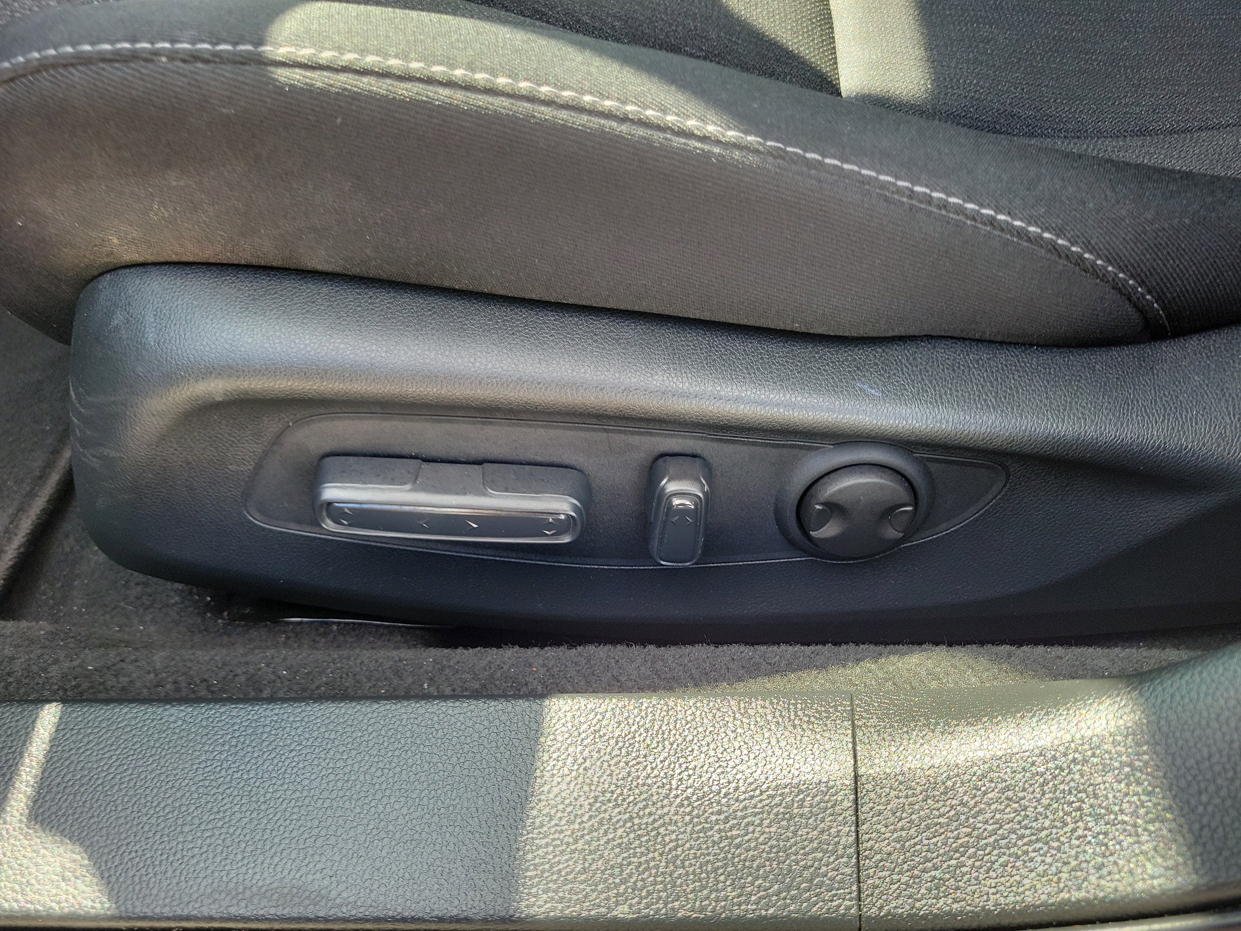 Used 2023 Honda Accord EX image 22