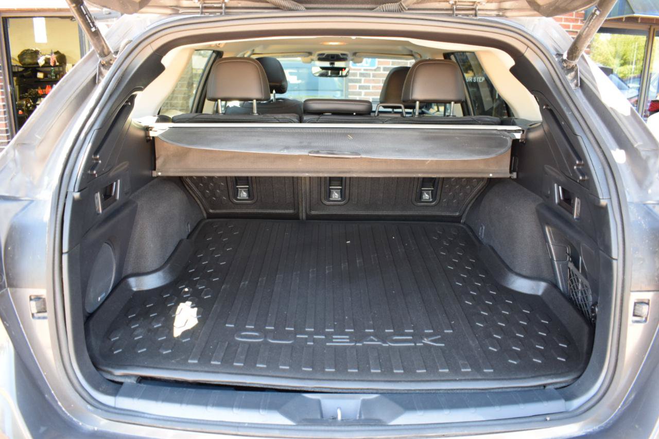Used 2022 Subaru Outback Limited AWD/4WD image 40