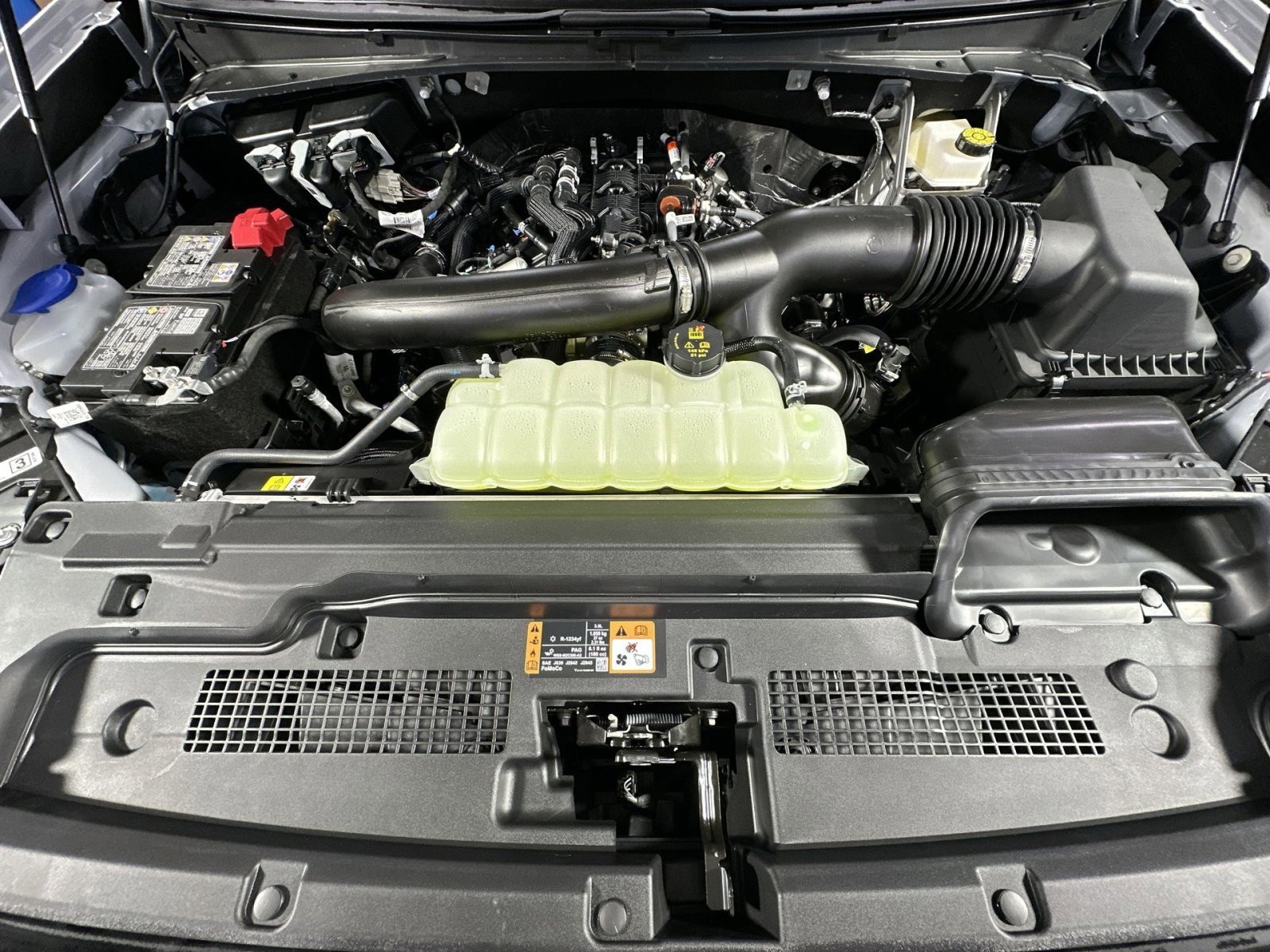 New 2025 Ford Expedition Active image 43