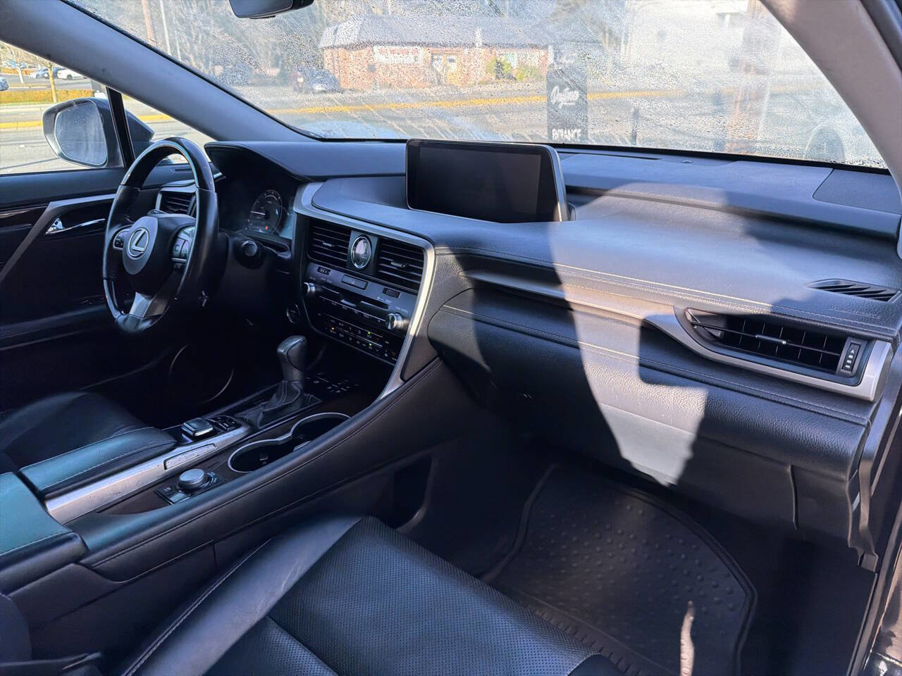 Used 2017 Lexus RX 450h AWD image 16