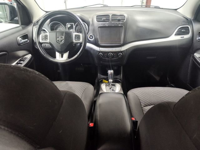 Used 2017 Dodge Journey Crossroad AWD/4WD image 14