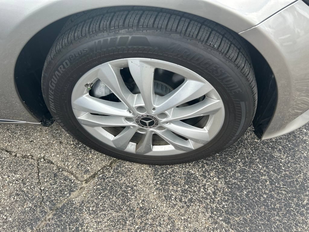 Used 2019 Mercedes-Benz C 300 Sedan image 14