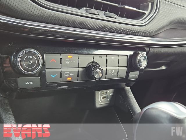 Used 2023 Jeep Compass Altitude image 8