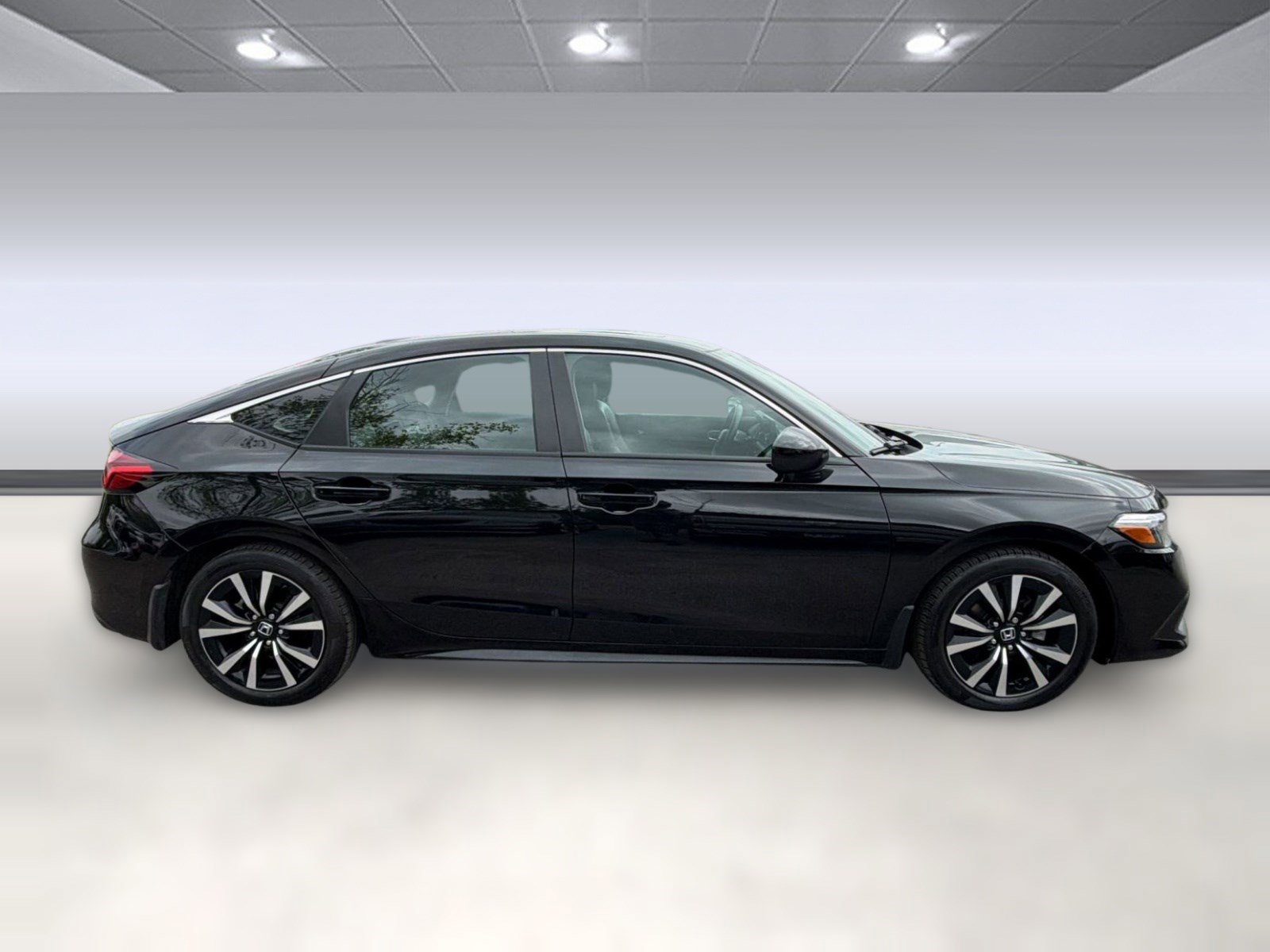 Used 2024 Honda Civic EX-L image 8