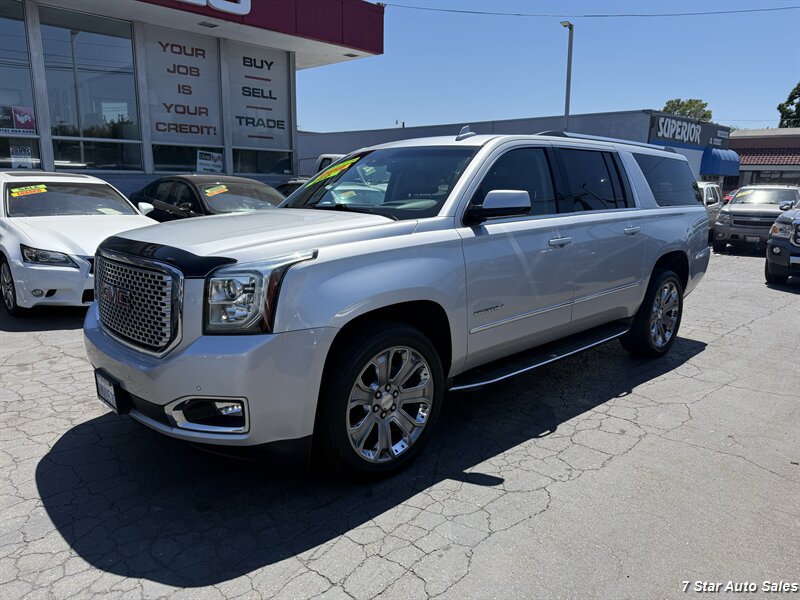 Used 2016 GMC Yukon XL Denali w/ Open Road Package RWD image 3