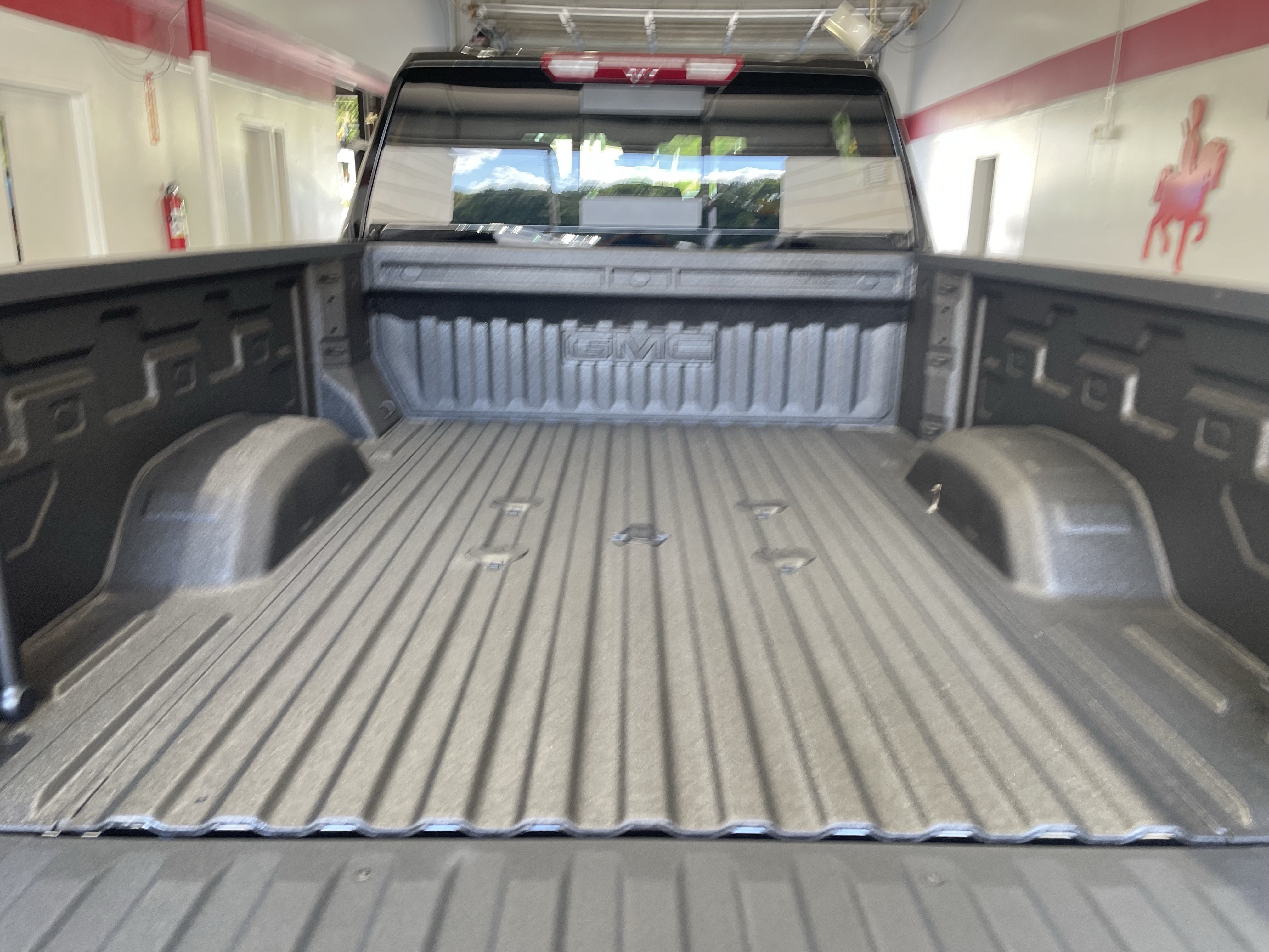New 2026 GMC Sierra 2500 Denali w/ Denali Reserve Package AWD/4WD image 8