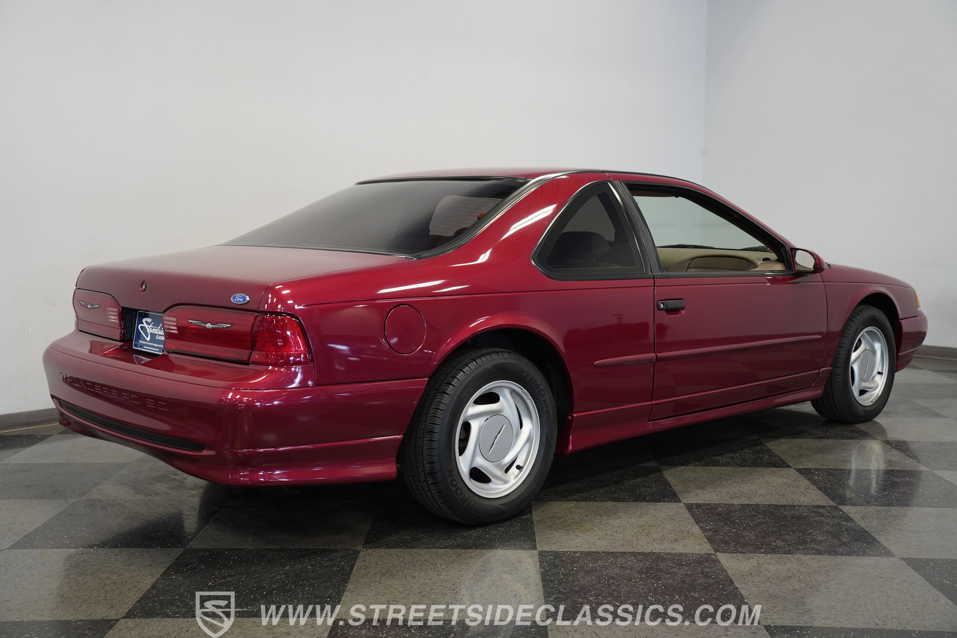 Used 1995 Ford Thunderbird Super RWD image 13