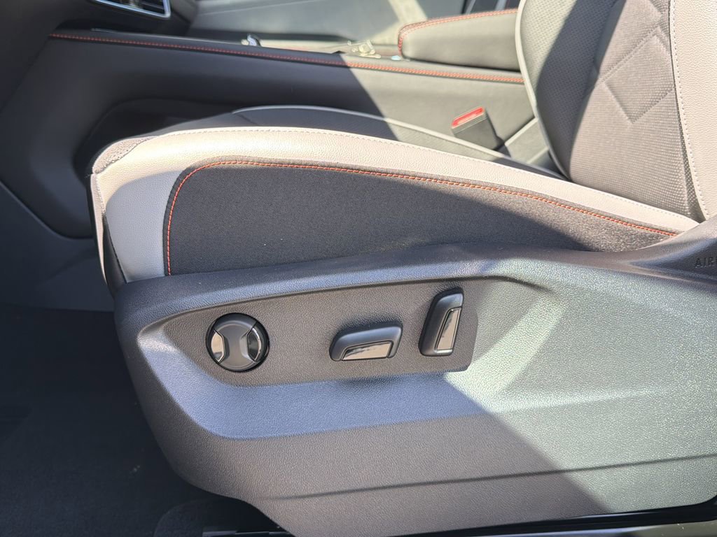 New 2026 Volkswagen Atlas Peak Edition image 26